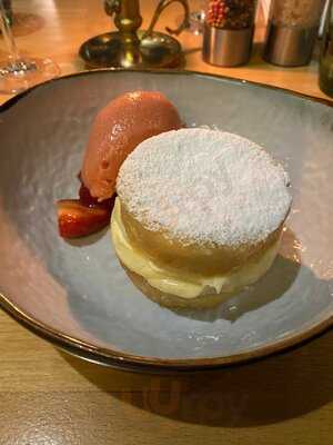 Reinhardt's Restaurant