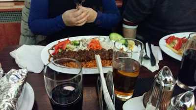 Urfa Palace Holzkohlegrill Restaurant