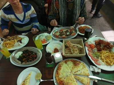 Urfa Palace Holzkohlegrill Restaurant