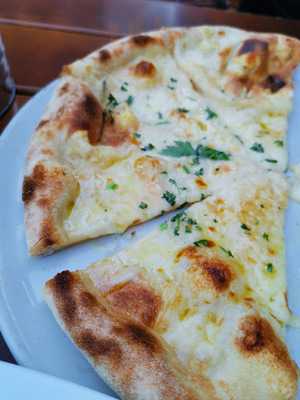 Pizzeria Ristorante La Caravella