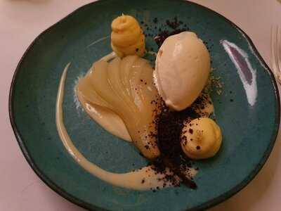 Brasserie Capricorn I Aries