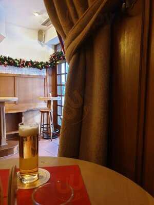 Reissdorf Am Hahnentor