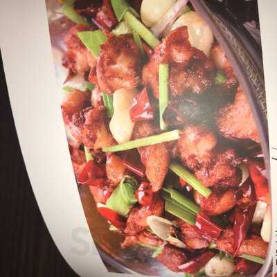 Chuan Wei Chuan China Restaurant