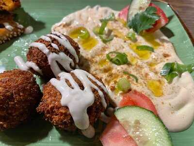 Wulbert's Café Und Bar