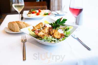 Le Boulevard Easy Dining Restaurant