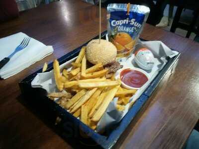 3h's Burger & Chicken