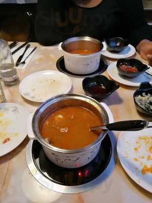 Modern China Hotpot Buffet
