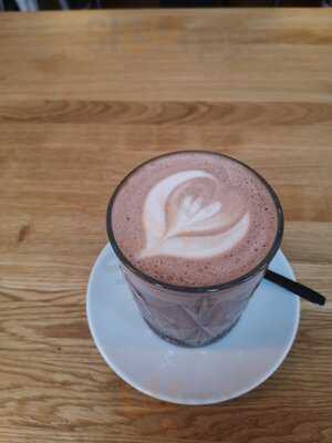 Meiks Brunch And Bar