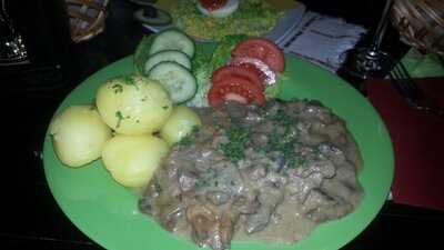 Pelmeni Bistro Samowar