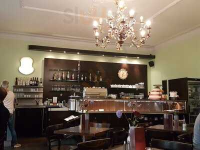 La Corte - Espressobar Und Vinothek