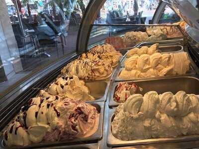 Eiscafé La Crema