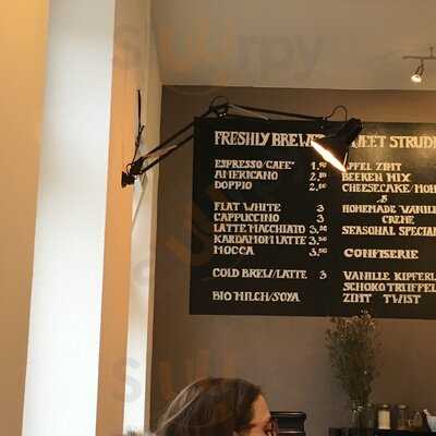 Poushe Coffeeshop Stuttgart 