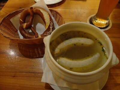 Bayerische Botschaft Im Paulaner