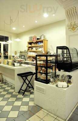 Dolcinella Sweet & Fine Food