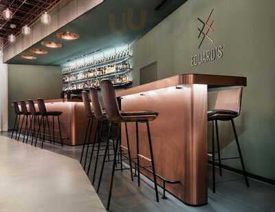 Eduard's Bar