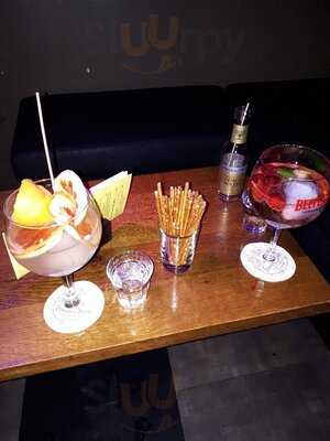 Iron Cocktail Lounge