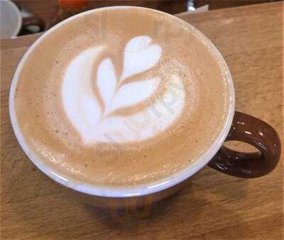 El Tesoro Cafe Bazar Latino