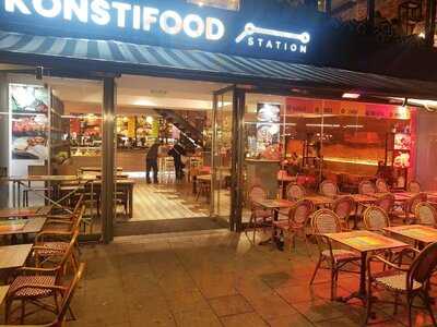 Konstifood Station