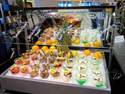 Dinea Restaurant & Café