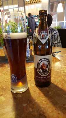 Dinea Restaurant & Café