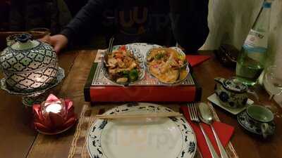 Zhing-sam Restaurant