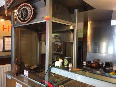 Hasan's Holzkohlegrill