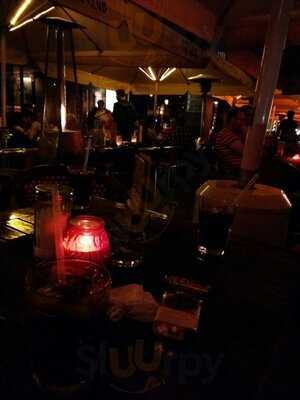 Bellini's Restaurant & Bar