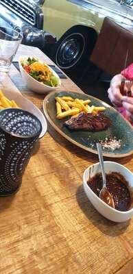 Ele'ments Of Taste Restaurant