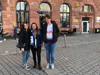 Hans Im GlÜck Burgergrill & Bar