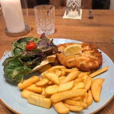 Massi Bar & Restaurant