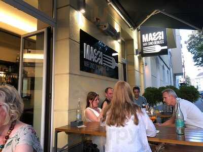 Massi Bar & Restaurant