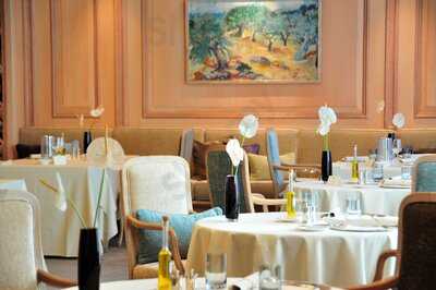 Bischoff Dekra Club Restaurant