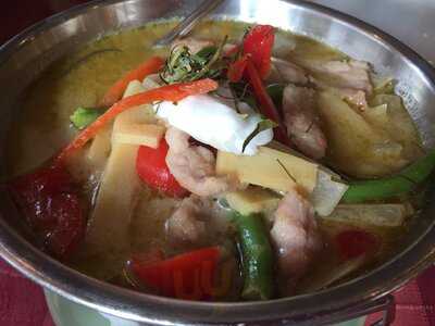 Chang Puak Restaurant