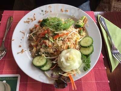 Chang Puak Restaurant