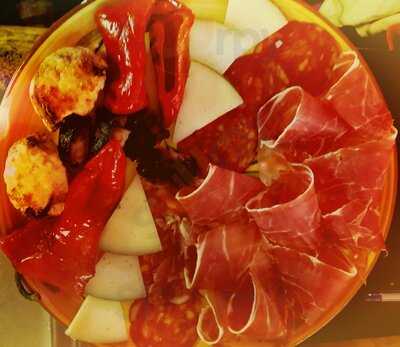 Tapas Klein & Köstlich