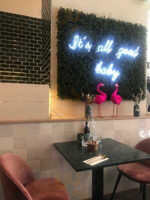 Trinitii - Bowls & Drinks