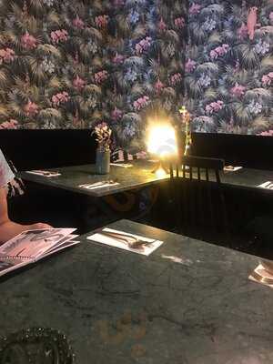 Trinitii - Bowls & Drinks