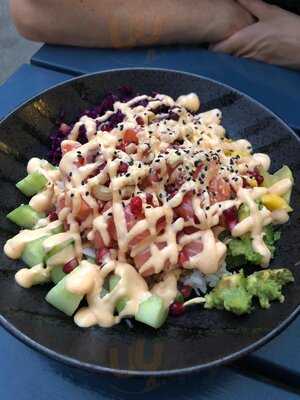 Trinitii - Bowls & Drinks