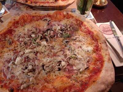 12 Apostel Am Staadt