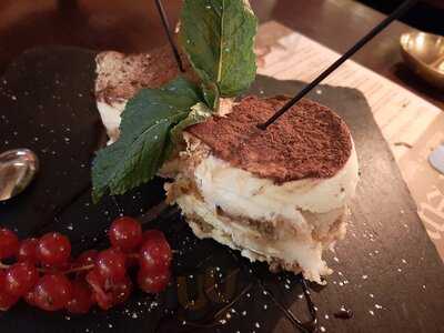 12 Apostel Am Staadt