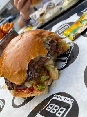 Blackbox Burger