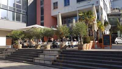 Rick`s Café Bar Lounge Restaurant