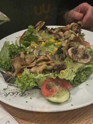 Rick`s Café Bar Lounge Restaurant