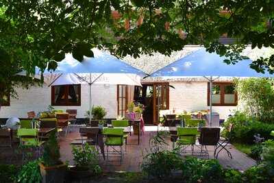 Restaurant Binnen Un Buten