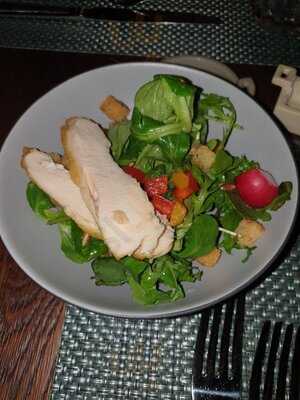 Photo 4