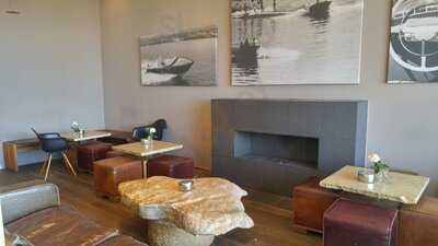 Brot | Kaffee | Wein