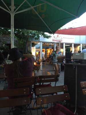 Bells Genusshof & Marktplatz