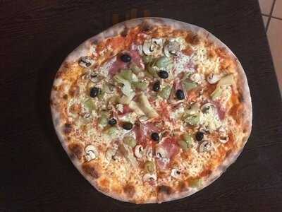 Pizzeria Napoli