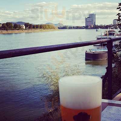 Biergarten "zumrheinblick"