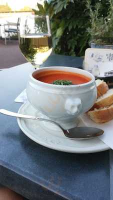 Biergarten "zumrheinblick"